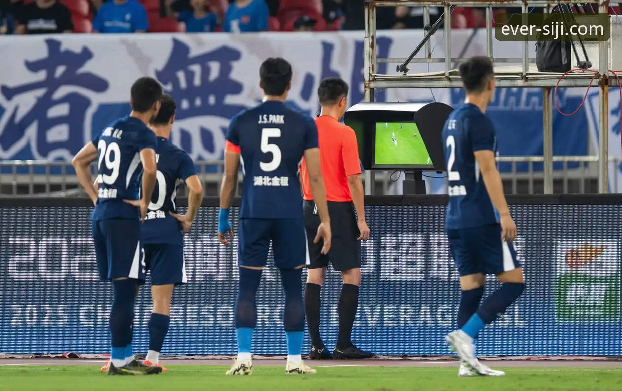 四季登录服务 青岛海牛3-1胜上海海港:时隔13年再破魔咒,数据解析中超第9轮冷门